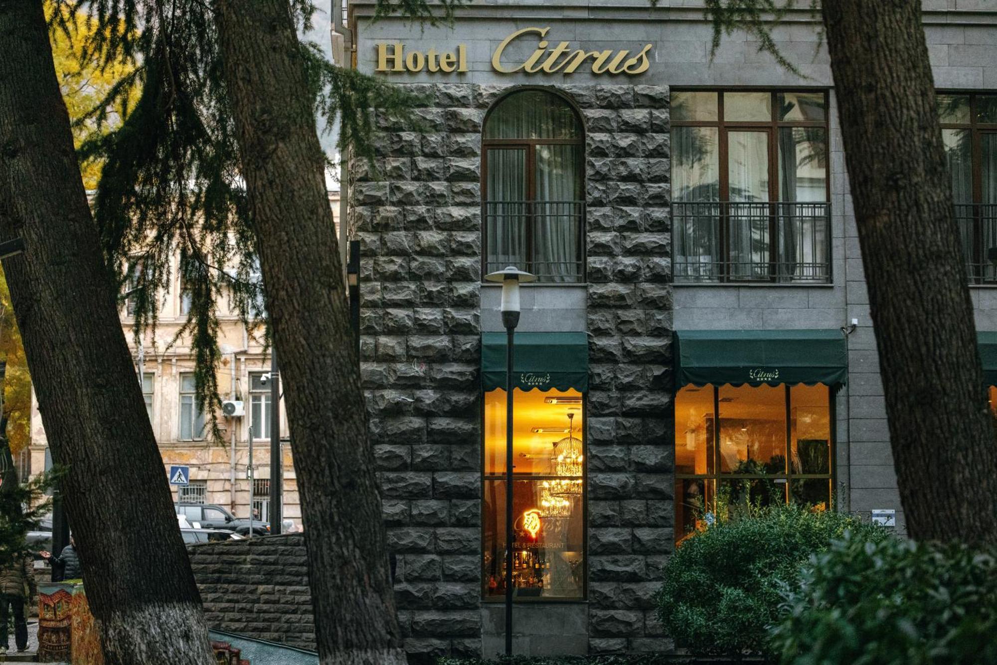 Citrus Hotel Тбилиси Екстериор снимка