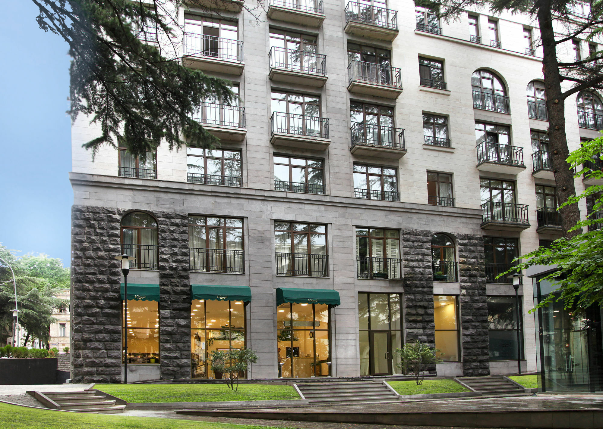 Citrus Hotel Тбилиси Екстериор снимка